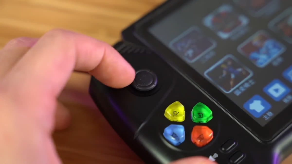 The FAKE $50 Nintendo Switch Consoles (1080p 60fps H264-128kbit AAC)-00.04.10.000 — 피크민3 디럭스 스위치2 업데이트, 달라지는 점은 화질 개선