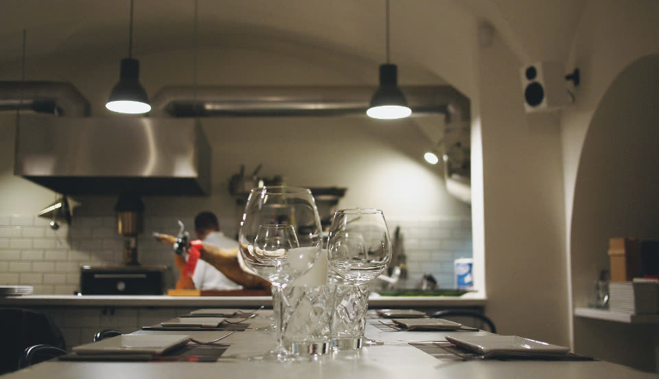 Kitchen Restaurant — 원피스 그랜 고르맛 어떤 게임인가 — 출시일은 언제인가