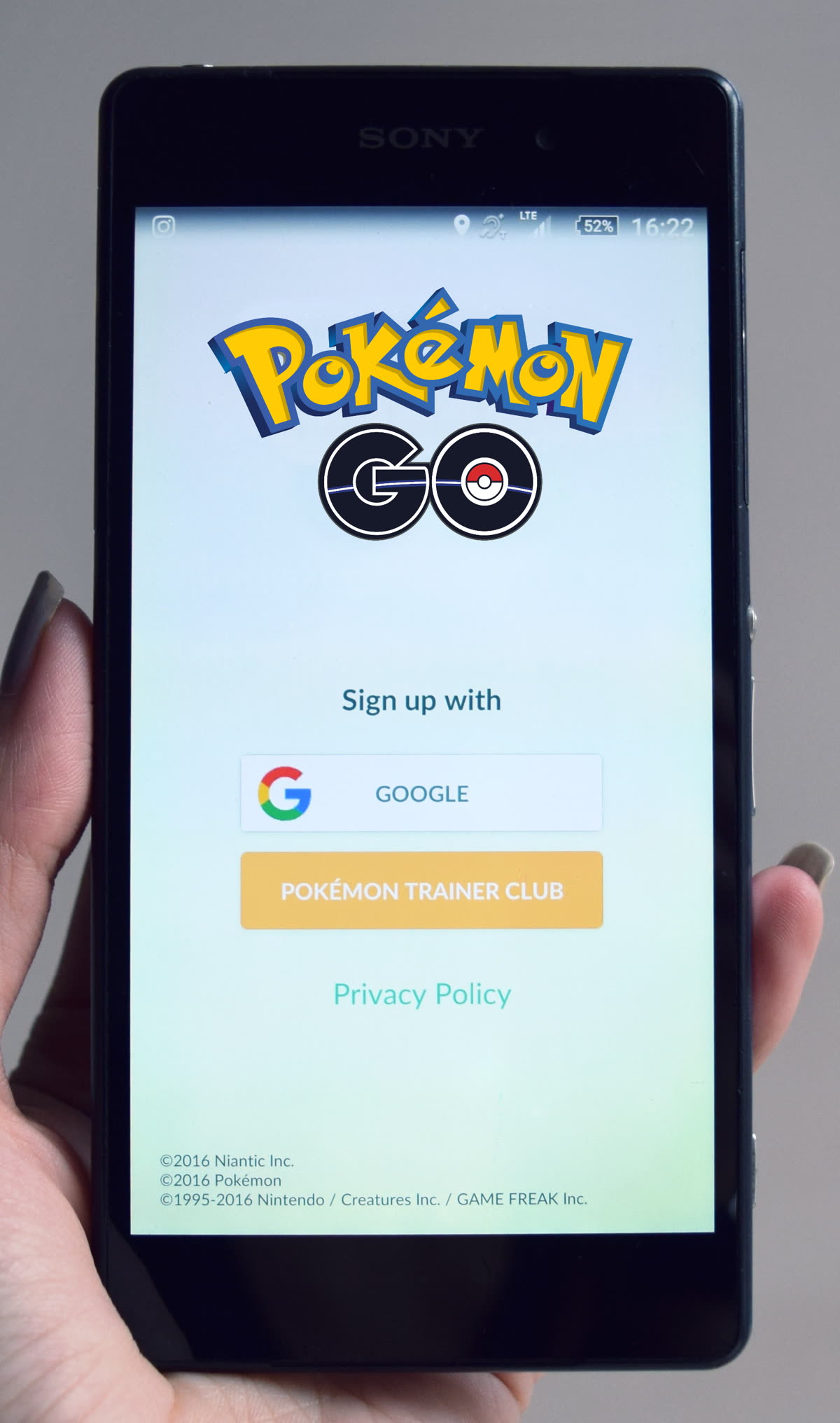 App-augmented-reality-game-gps-163042 (cropped) — 포켓몬GO 아디다스 코드 어디서 입력하나